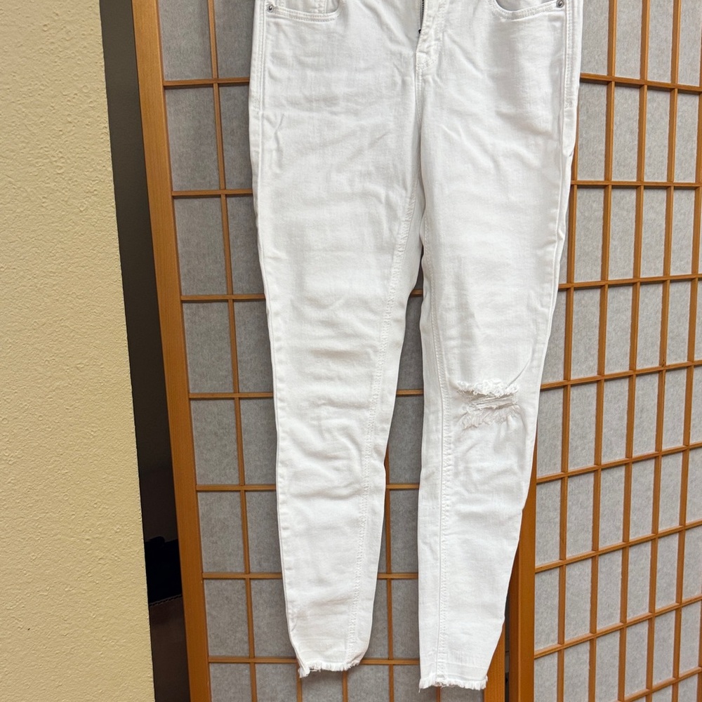 Old Navy White Skinny Jeans